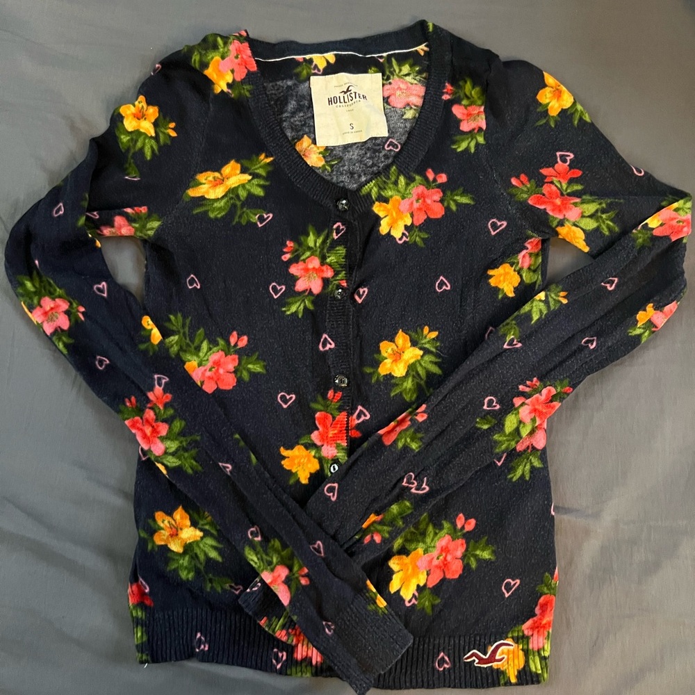 🥰Vintage Hollister Floral Cardigan